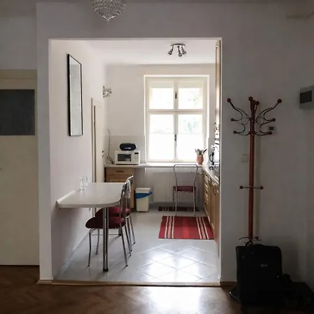 Apartment Parkside Flat In The Oldtown Pressburg