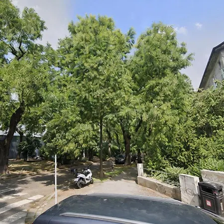 Διαμέρισμα Parkside Flat In The Oldtown Μπρατισλάβα